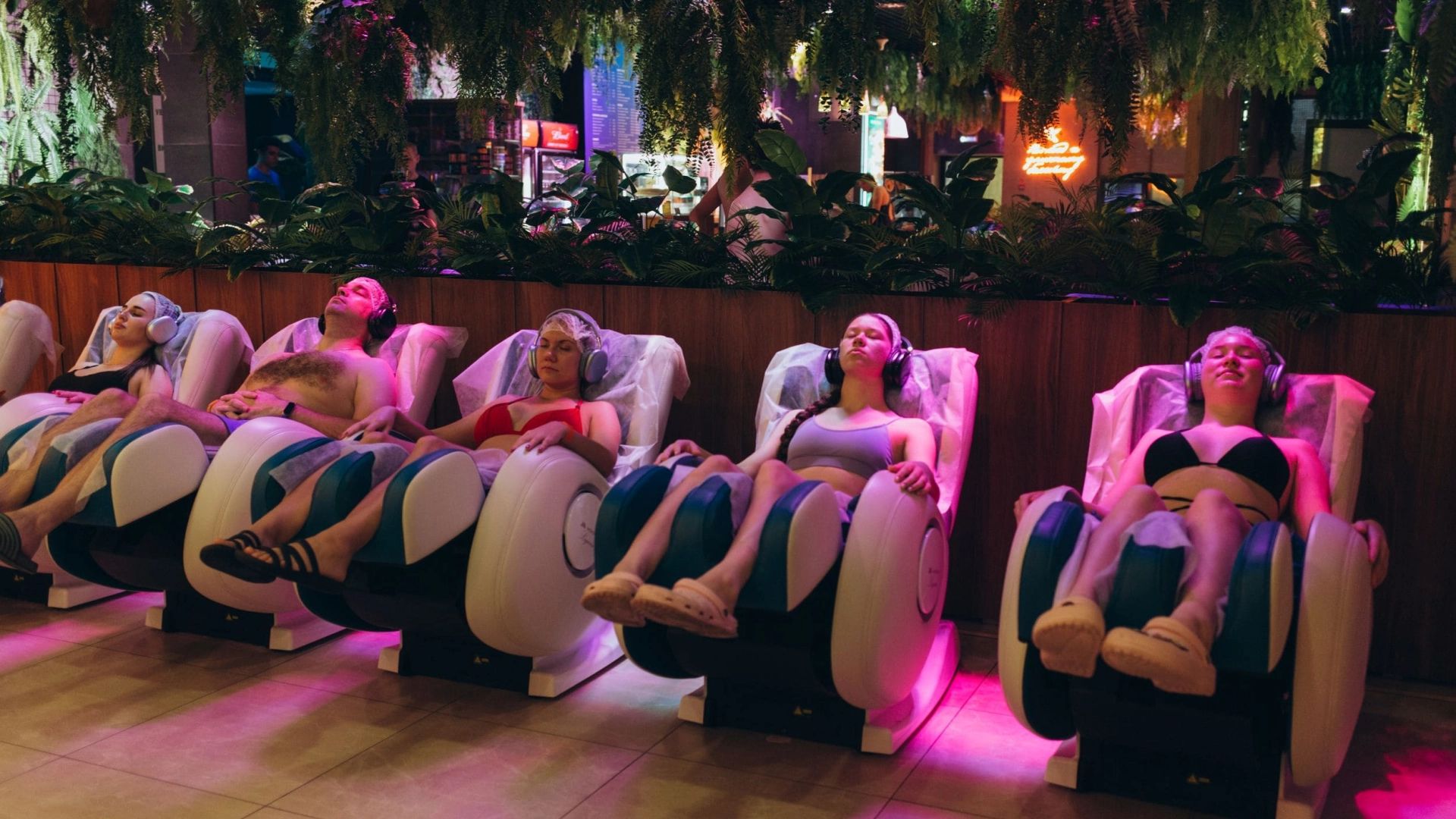 Массажные кресла