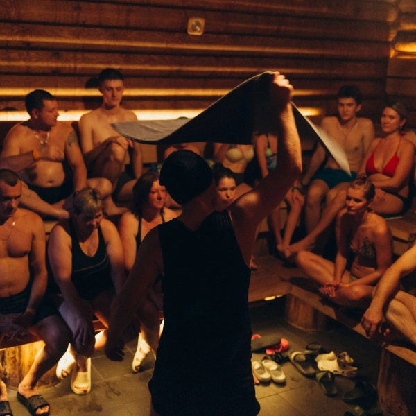 Коллективные парения в 